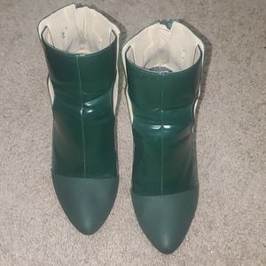 Izabella Rue Dark Green Pointed Tie Boots
